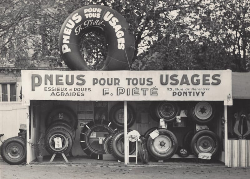 Ferdinand Piete Pneus rue kerantree Pontivy 1956