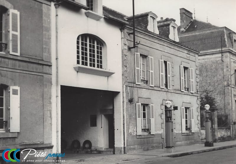 Pneus Piete garage rue Nationale pontivy pompes essence