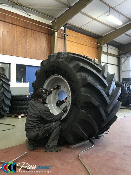 montage-pneu-tracteur-case-ih-cvx-240-agraire-basse-pression