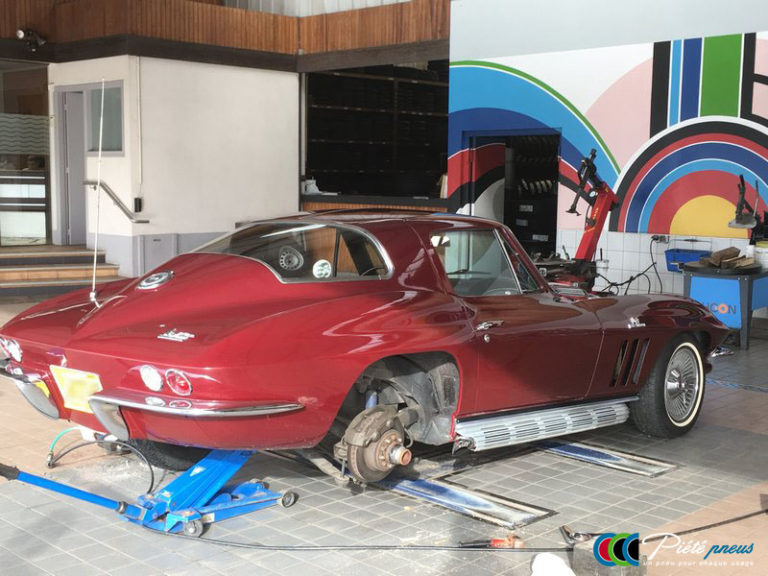 remplacement-pneus-collection-chevrolet-corvette-stingray-1966-1