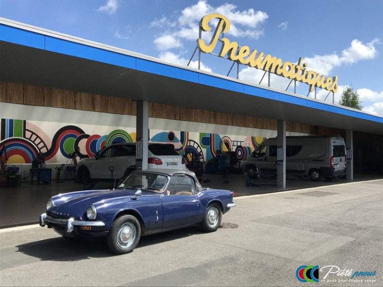 remplacement-pneus-collection-triumph-spitfire